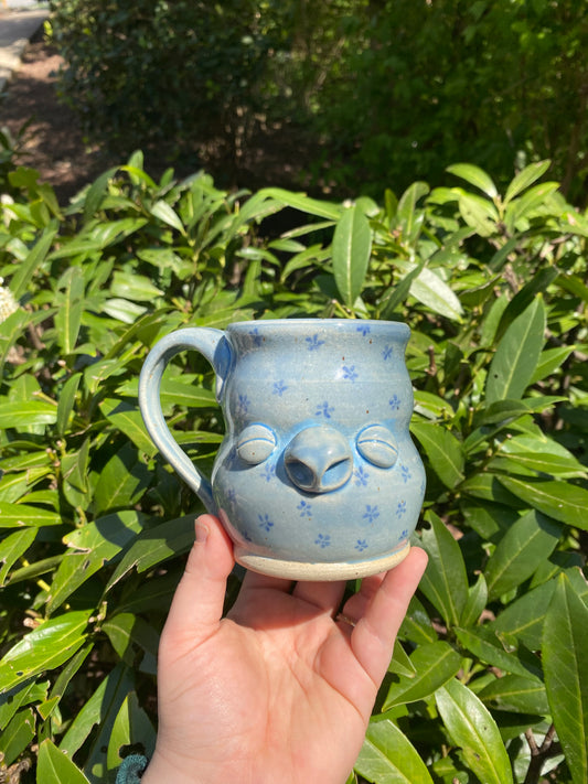 Floral Sculpted Face Mug in Blue